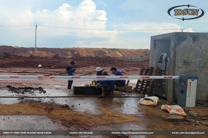 barrier-tu-dong-magnet-malaysia-san-bay-long-thanh-2