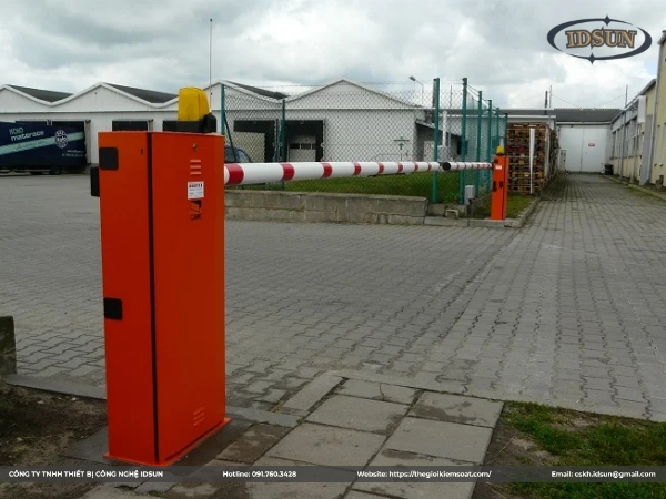 Lắp barrier tại khu vực miền Nam